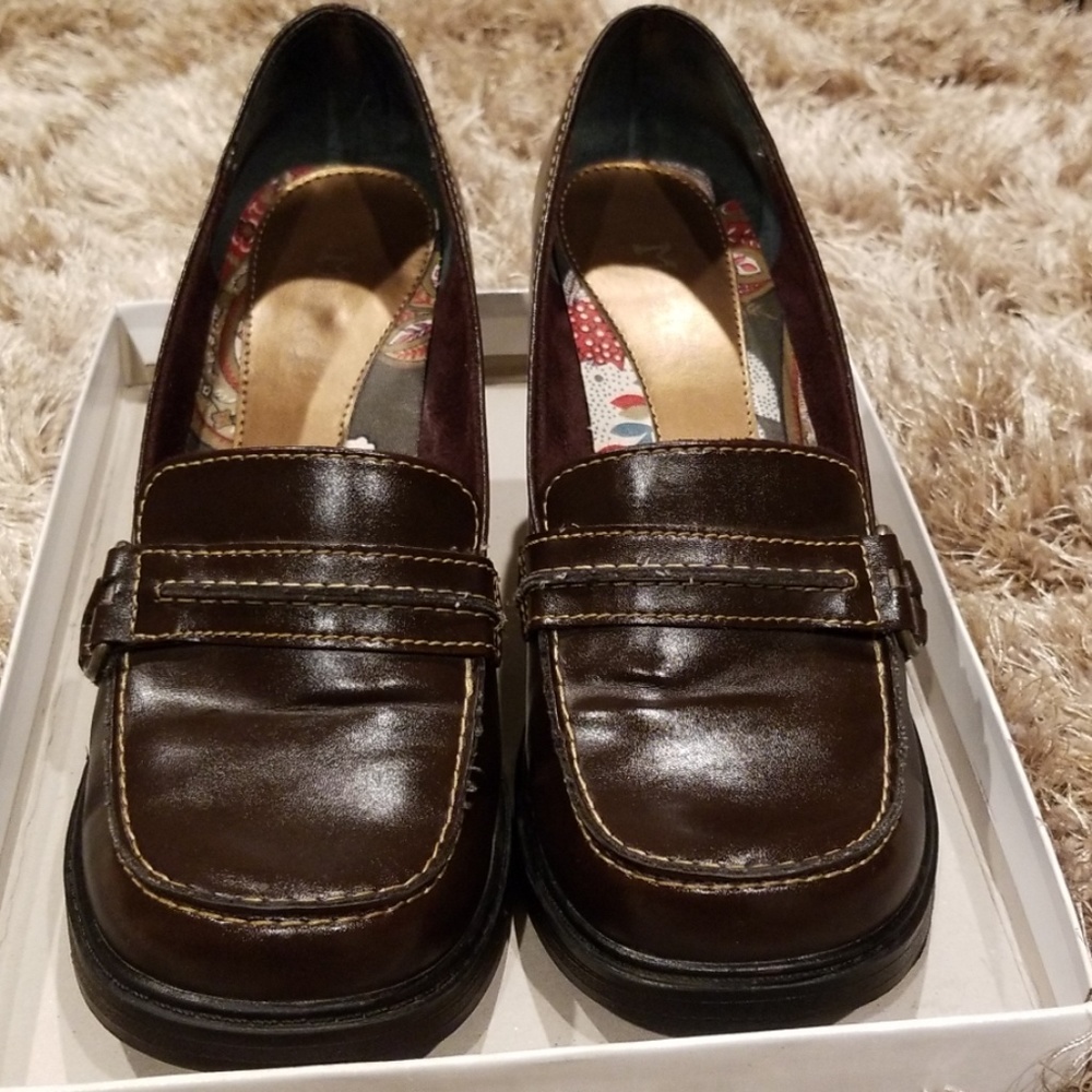Brown Mudd Shoes 8.5 M